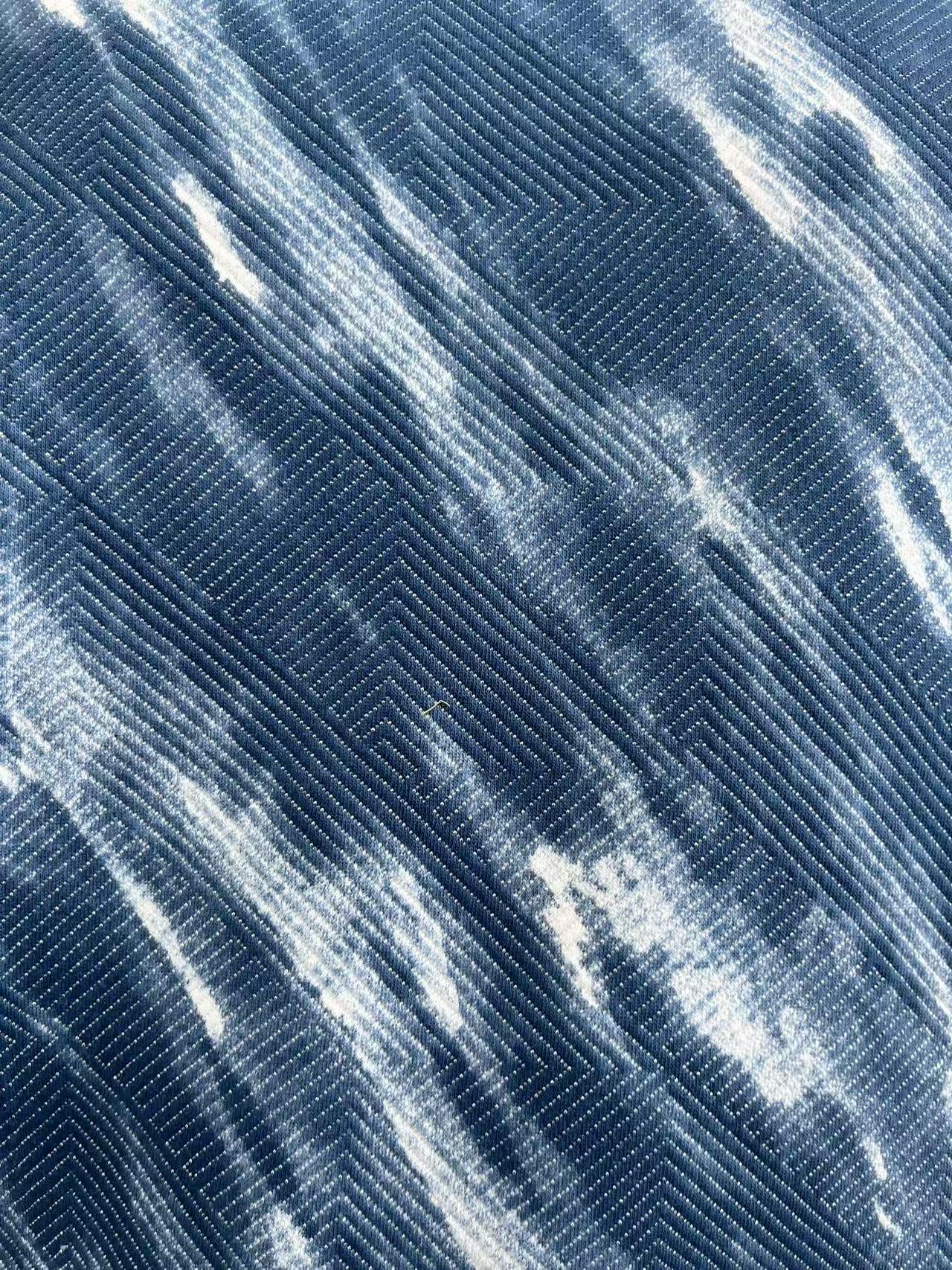 Men's pullover and shorts set with jacquard gradient color fabric