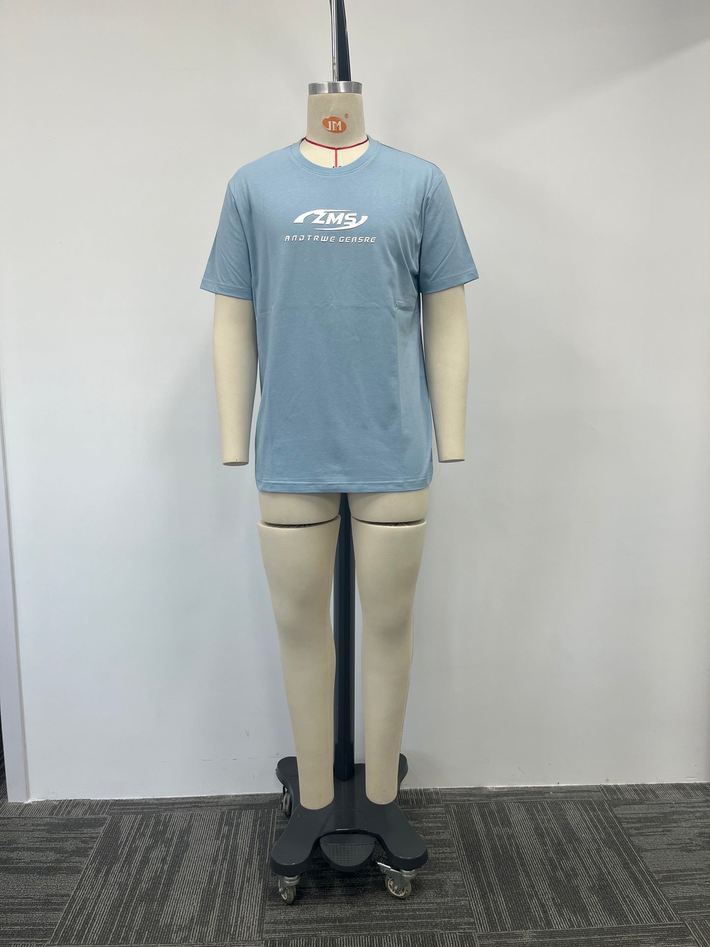 men's green t-shirt