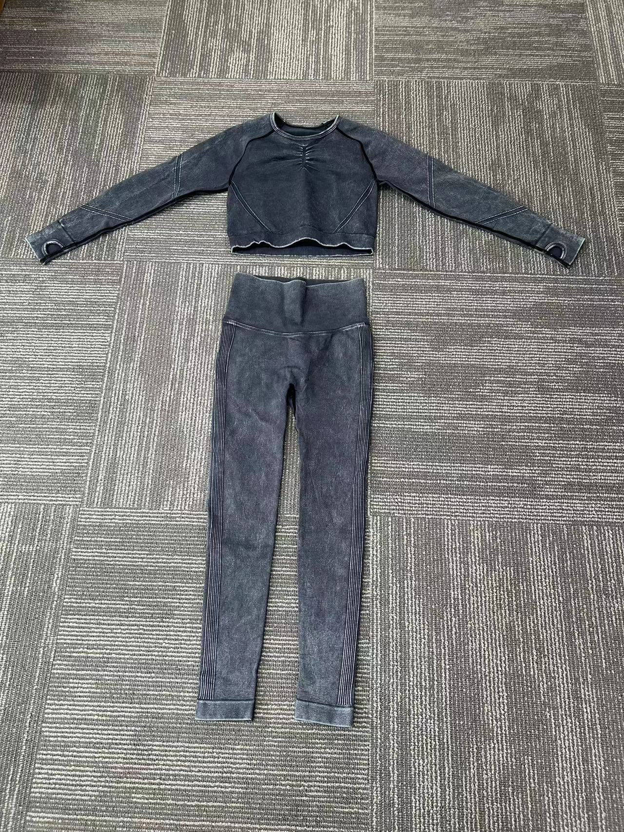 Washable black sportswear set