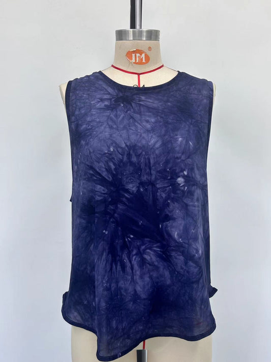 Dyeing blue sports vest