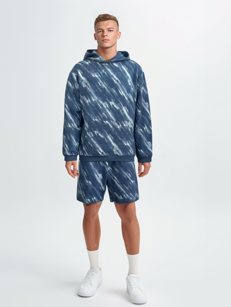Men's pullover and shorts set with jacquard gradient color fabric