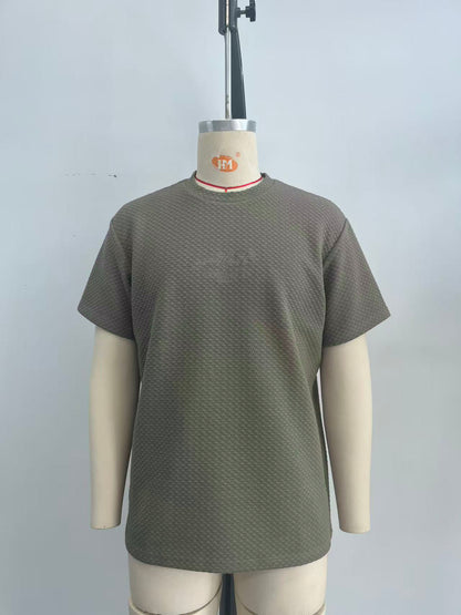 Jacquard fabric men T-shirt with embroidery