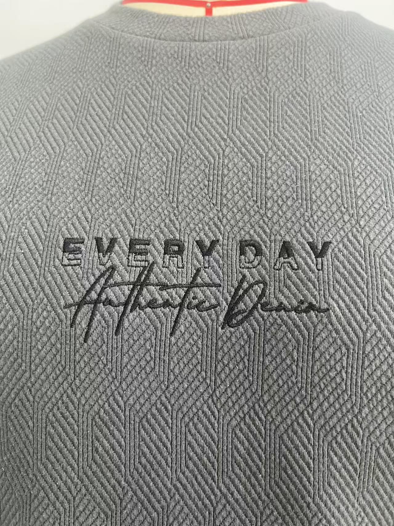 Dark gray jacquard fabric T-shirt