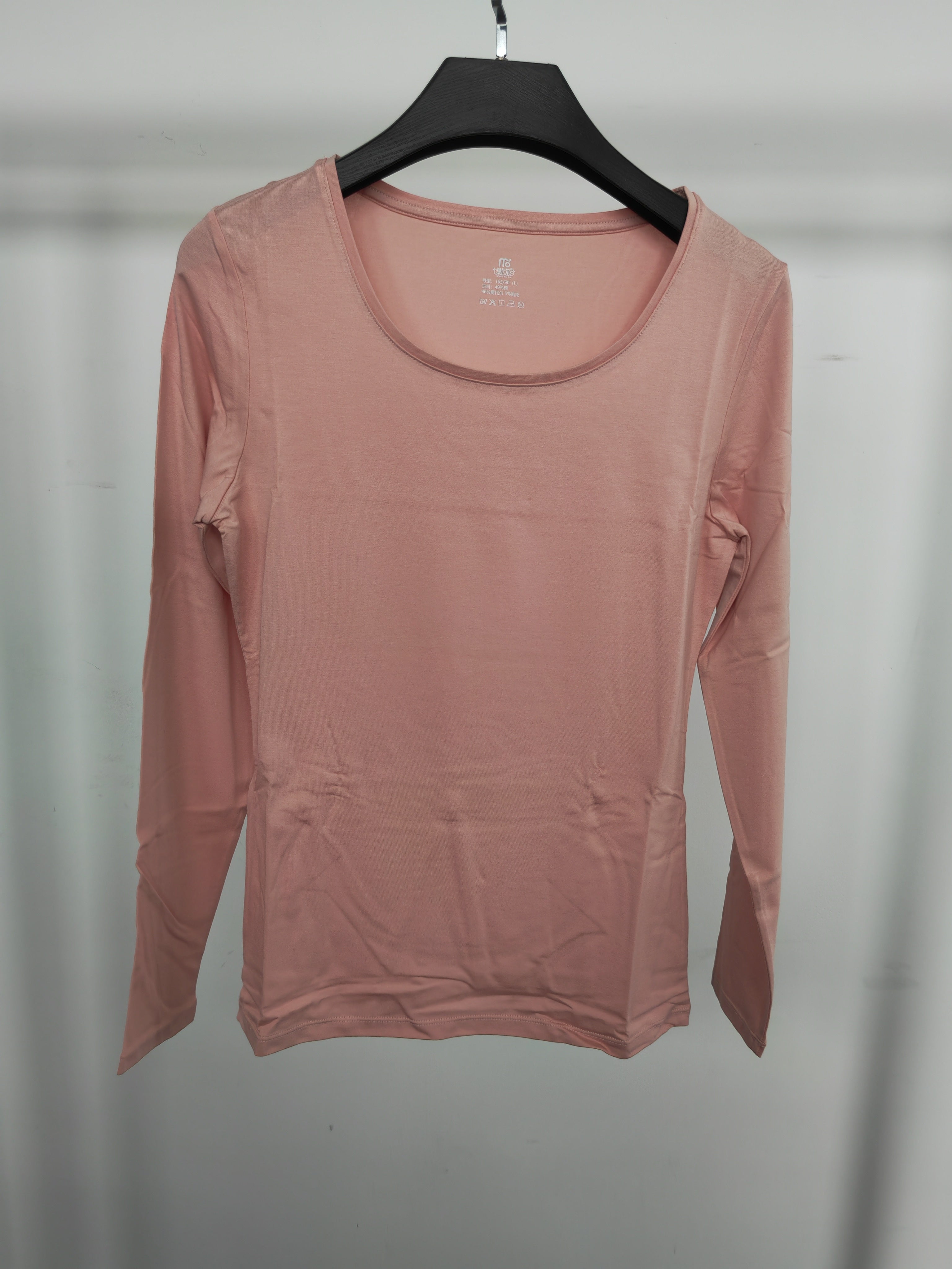 Lady's pink long-sleeved modal pajama set