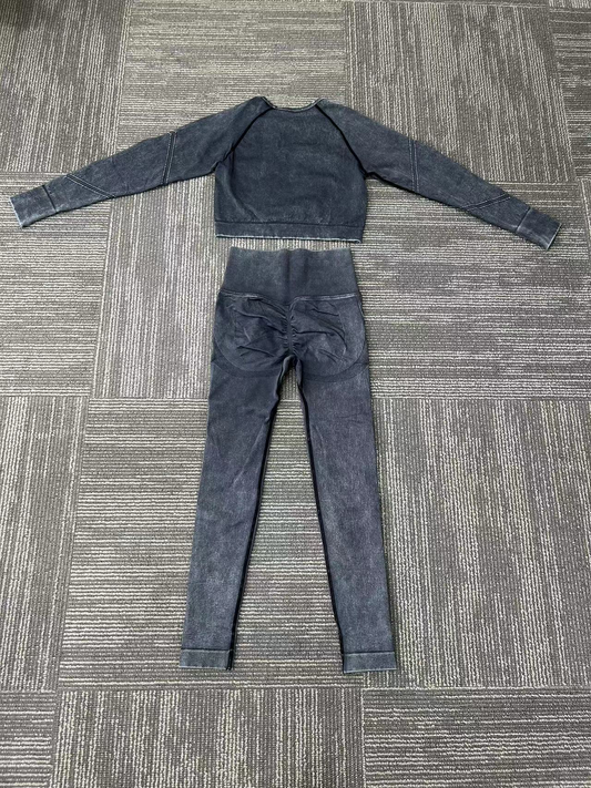 Washable black sportswear set