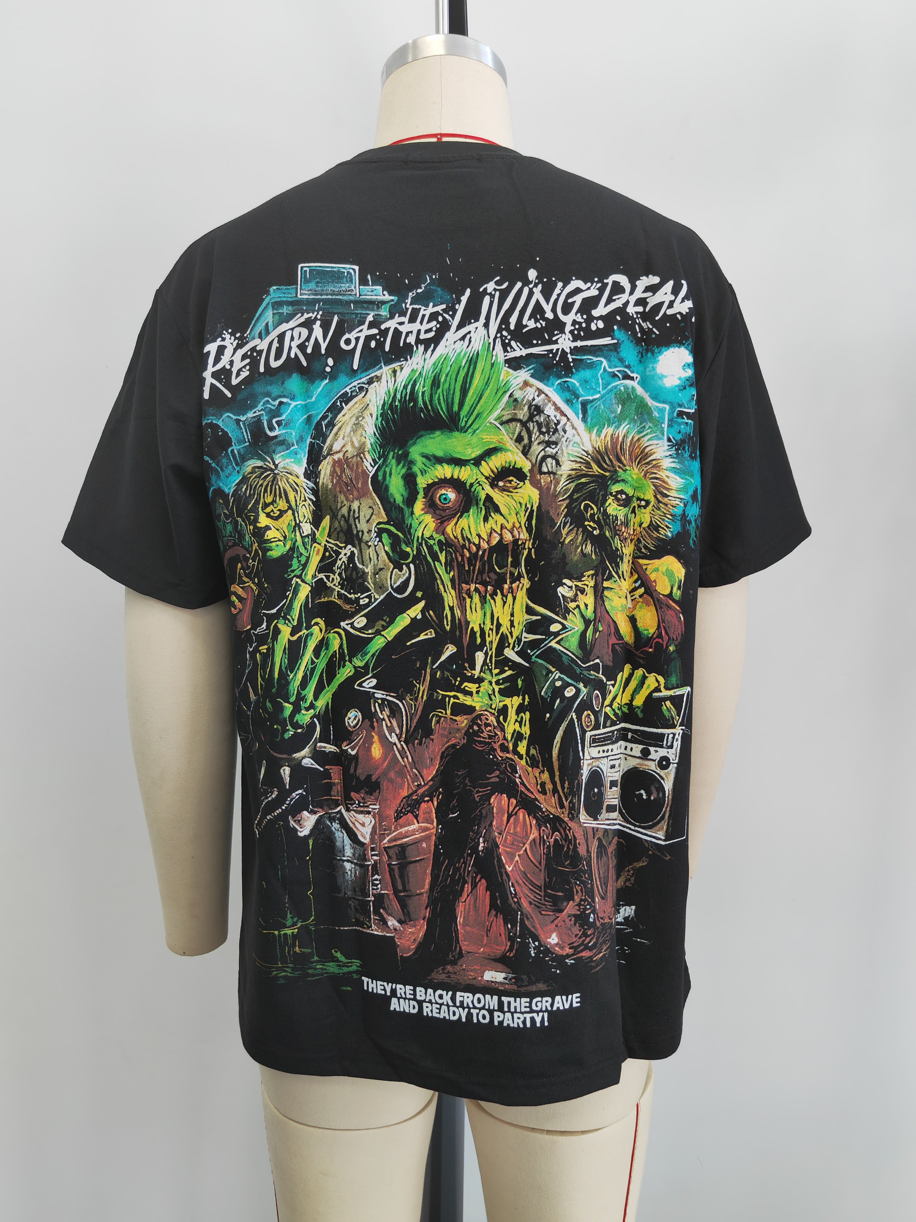 Black T-shirt with a large-scale skull pattern print
