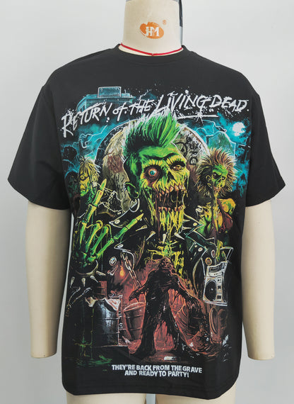 Black T-shirt with a large-scale skull pattern print