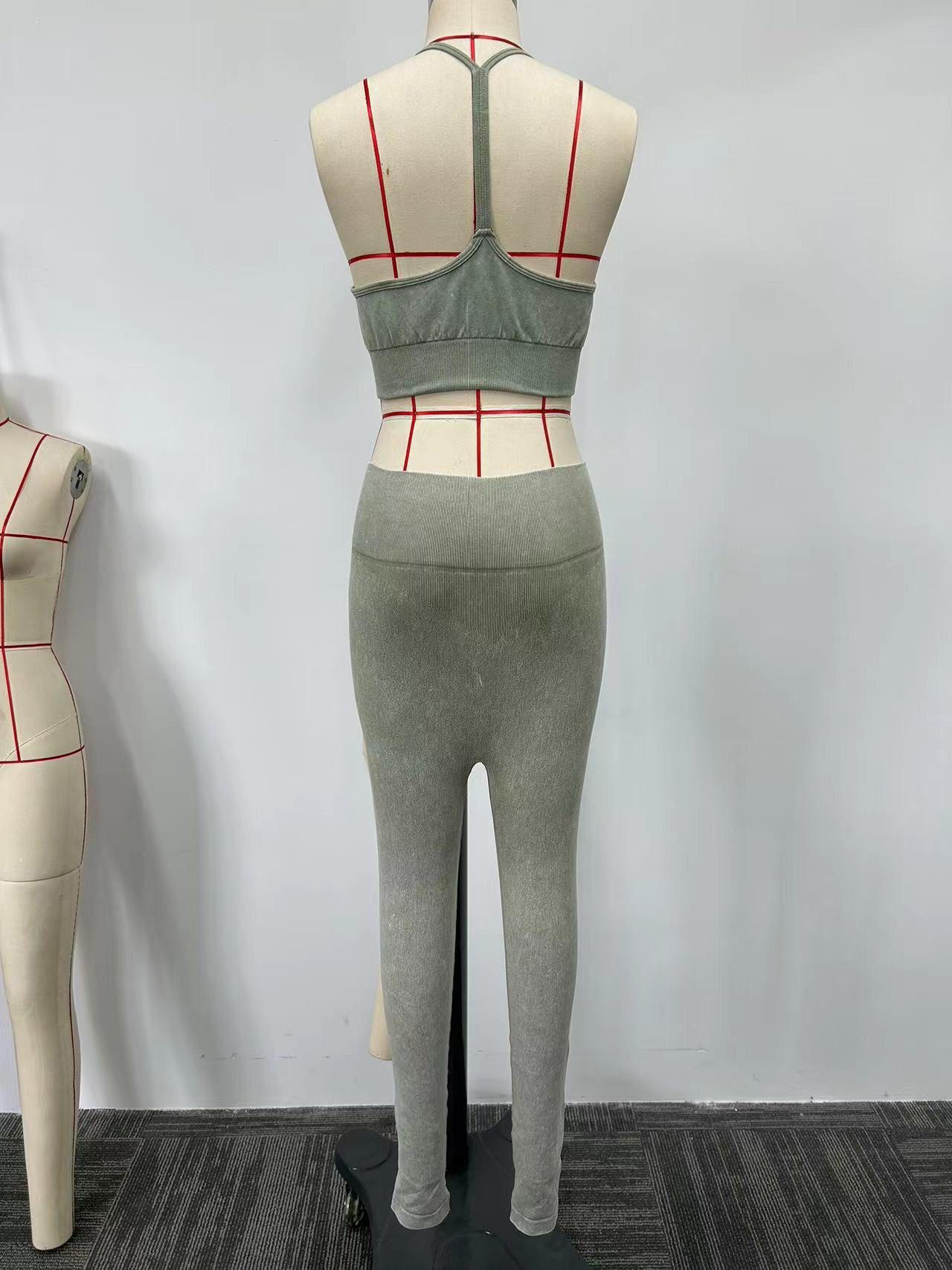 Green yoga set