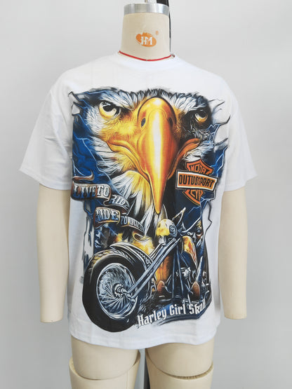 large-scale print on the front and back of the  men tshirt