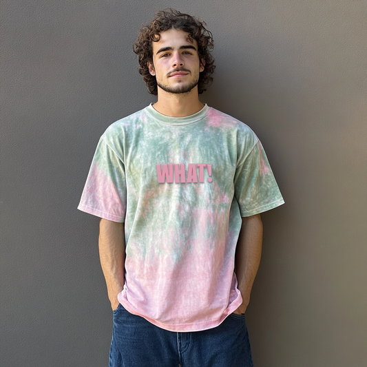 Men dyeing tshirt with 3D printing