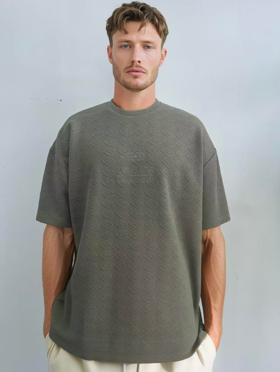 Jacquard fabric men khaki T-shirt with embroidery